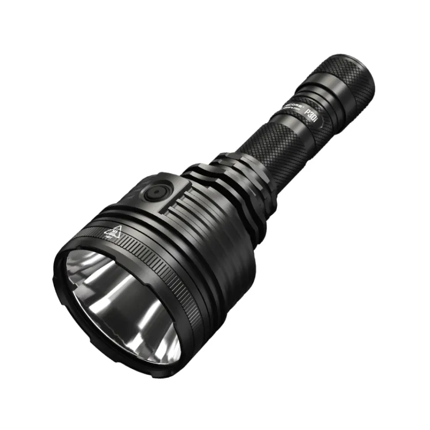 Nitecore P30i